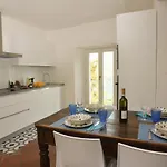 Vittoria Apartment